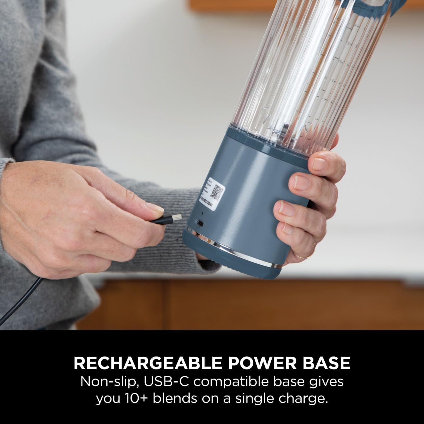 Ninja Blast Portable Blender, 530ml, Leakproof Lid & Sip Spout, Powerful Cordless Mini Blender, Rechargeable, Portable Smoothies, Protein Shakes, Blends Ice & Frozen Fruit, Denim Blue, BC151UKNV