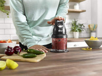 Ninja Food Chopper Express Chop with 200-Watt, 16-Ounce Bowl for Mincing, Chopping, Grinding, Blending and Meal Prep (NJ110GR)